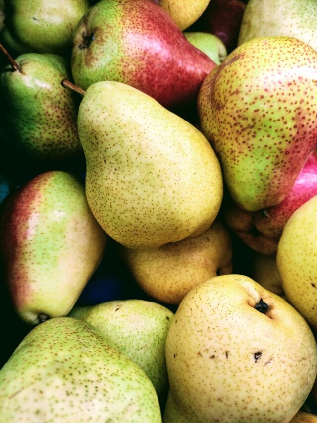 How to ripen pears and speed up the process (if you must)